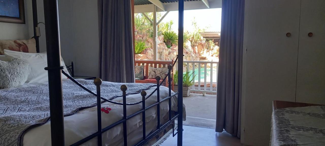 Beit Shalom Before Known As Best Little Guesthouse オーツホーン エクステリア 写真