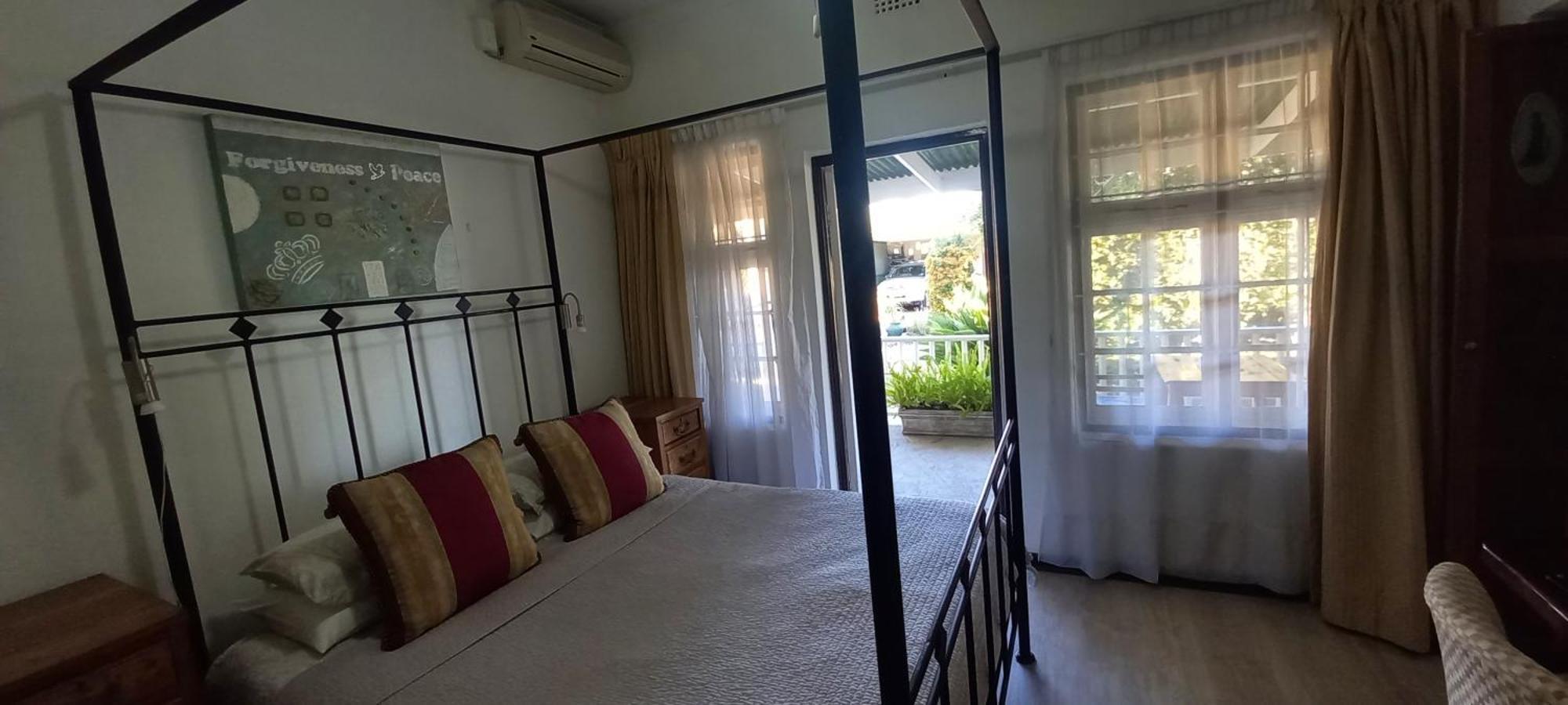 Beit Shalom Before Known As Best Little Guesthouse オーツホーン エクステリア 写真